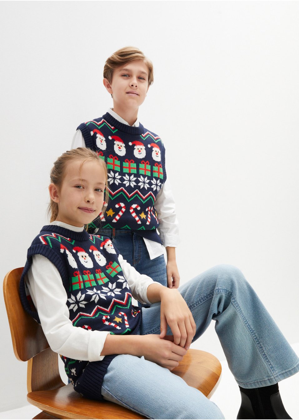 Pull de Noël enfant sans manches en maille