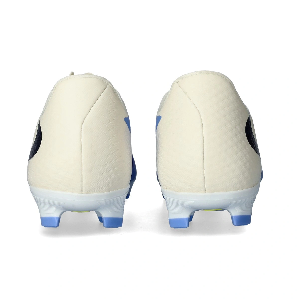 Chuteira Nike Phantom 6 Low Academy FG/MG