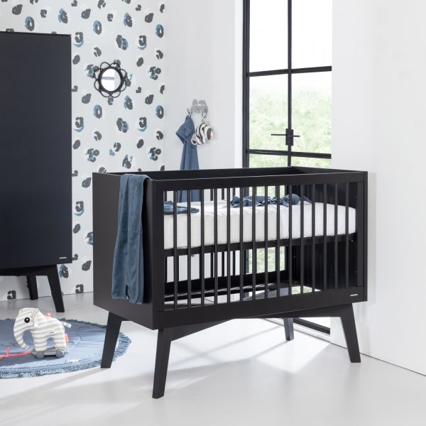 Kidsmill Sixties Babybed Zwart Mat 60 x 120 cm