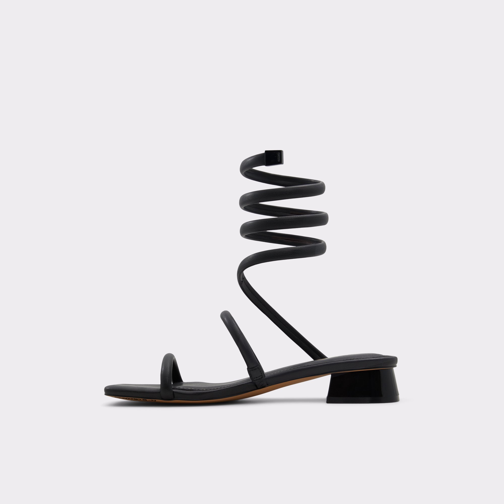 Spinna Black Women Strappy Sandals