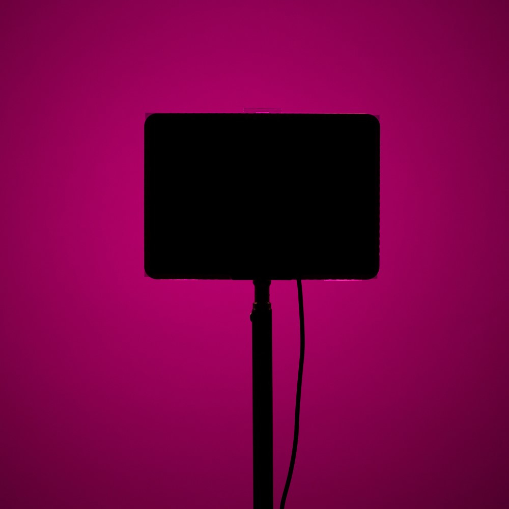 (185x130mm) Professionelles USB Video Selfie Licht LED Beleuchtung mit 9 Farbfilter   5 Stufen für YouTuber / Influencer