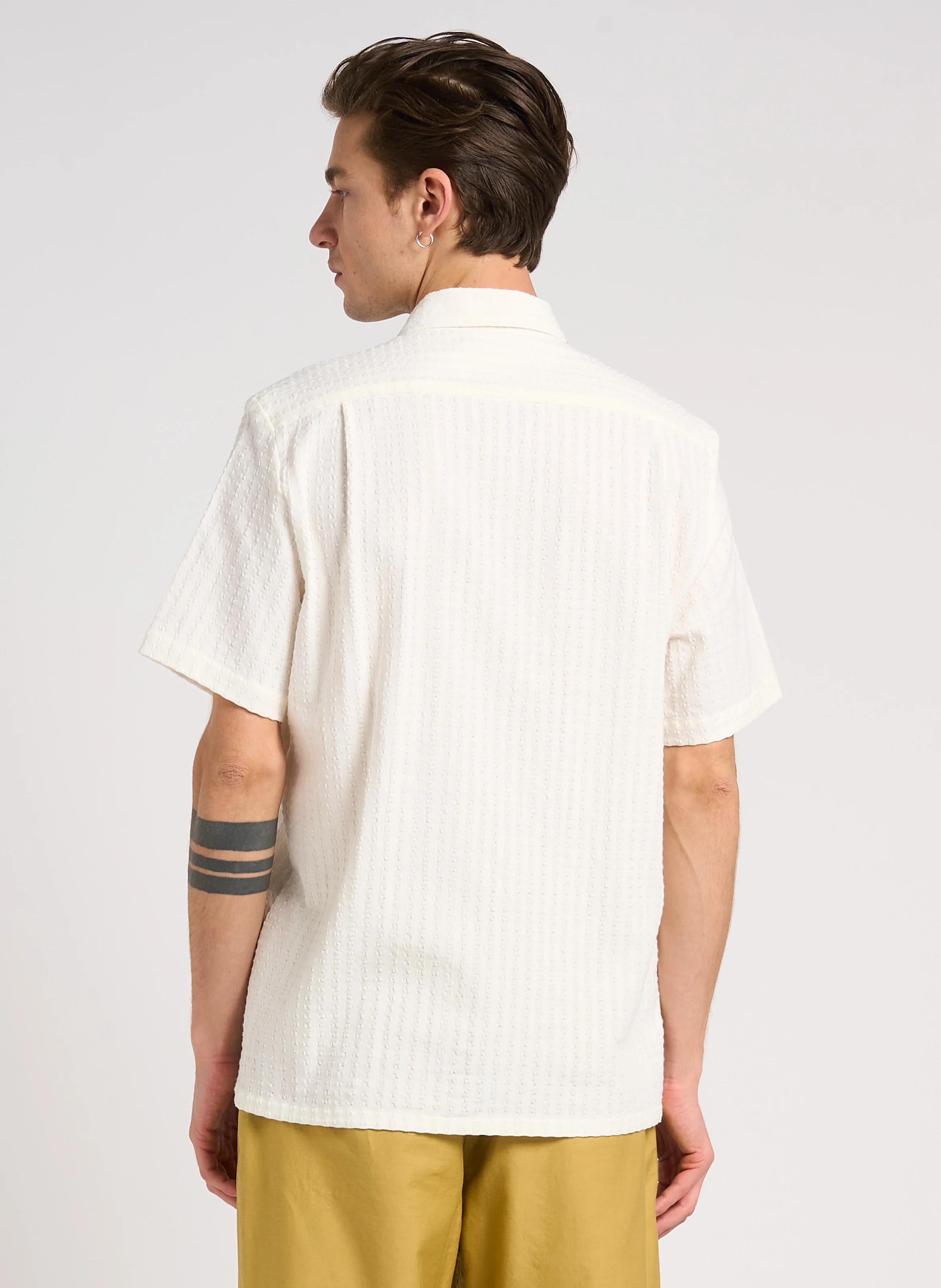 AVAN - Chemise regular en coton bio texturé | Blanc