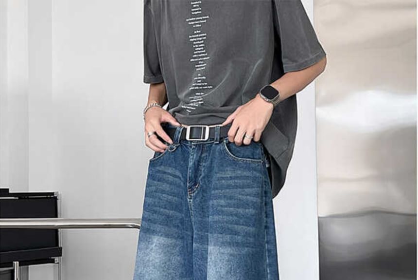 Fushet - Mid Rise Washed Denim Shorts