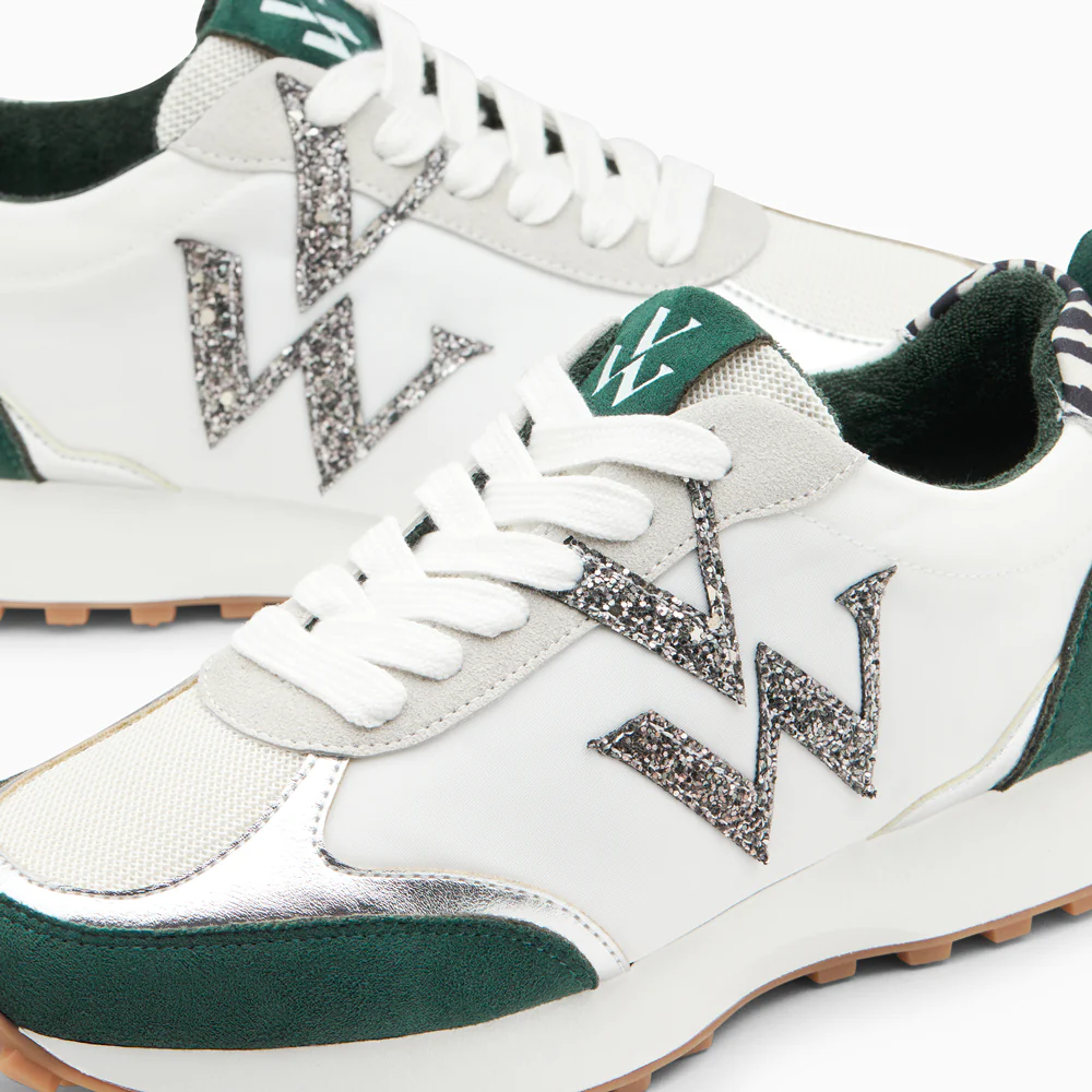 Sneakers-Baskets monogramme Grace blanc et vert à semelle running