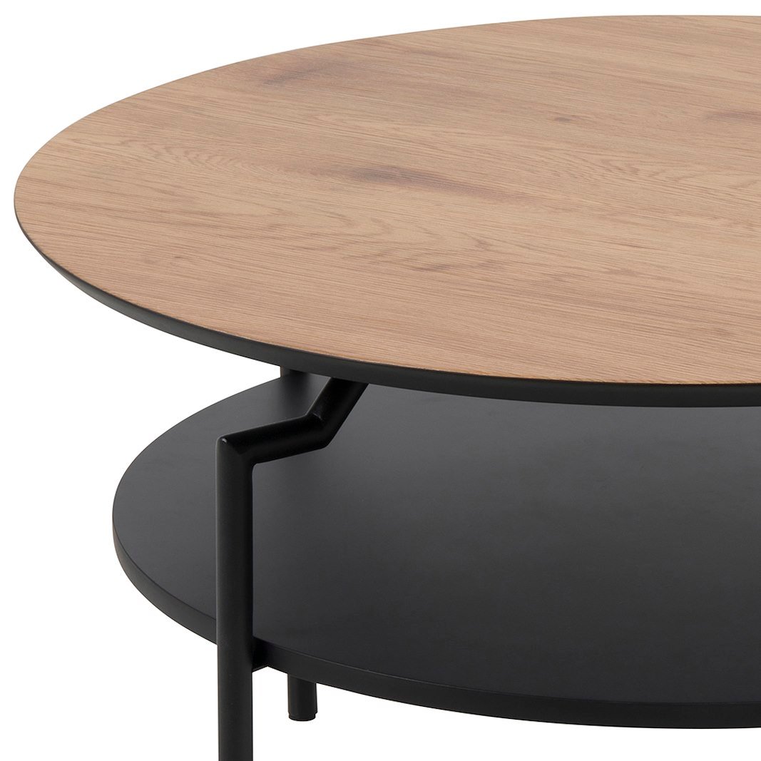 Goldington sofabord Ø80 cm. Vill eik foliert med hylle i sort MDF og sortlakkert stålunderstell.