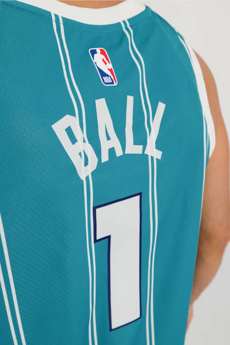 Nike Charlotte Hornets Icon Edition Lamelo Ball Herren Basketballtrikot