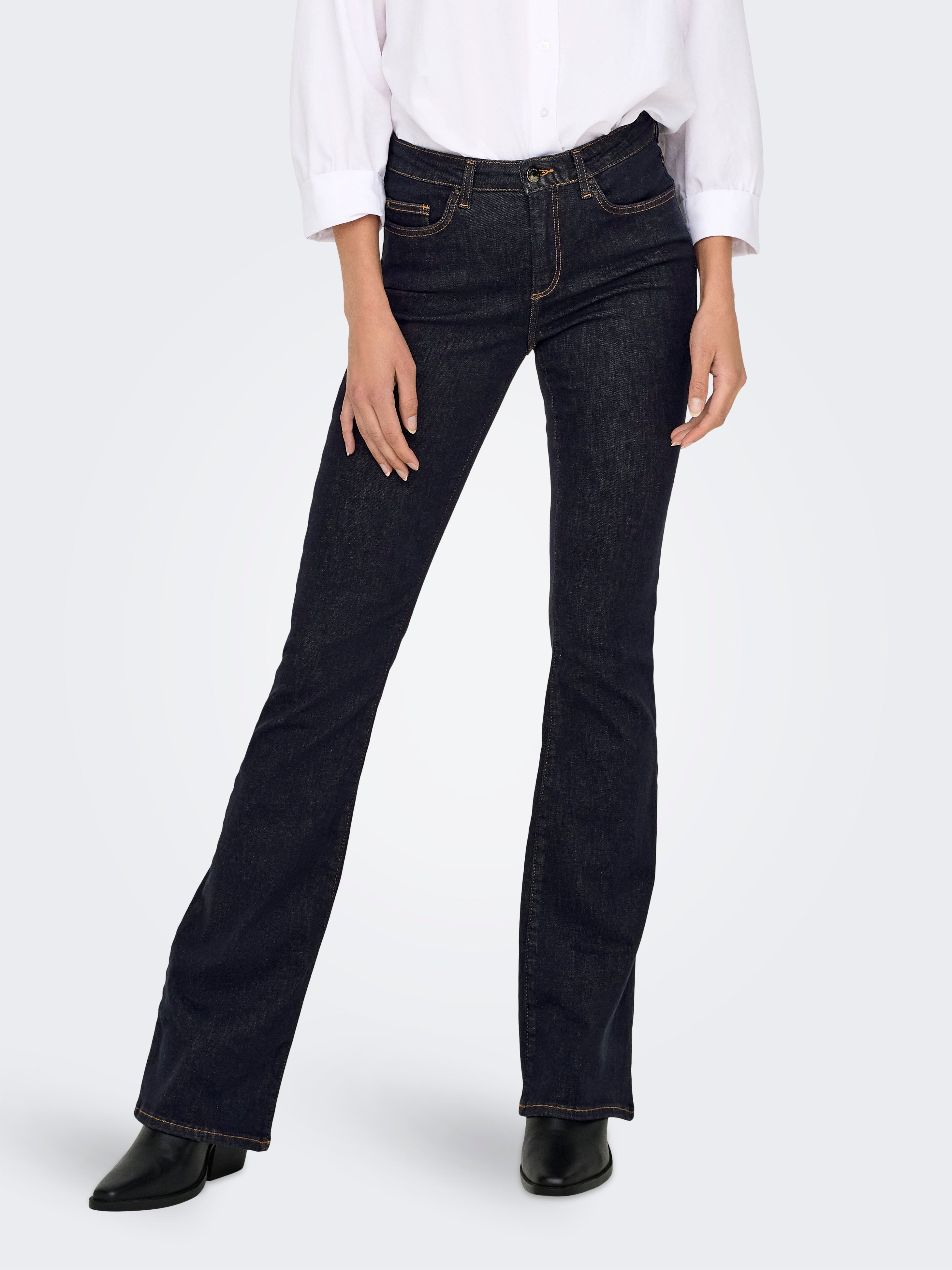 ONLBLUSH Mittlere Taille Ausgestellt Jeans Dark Blue Denim