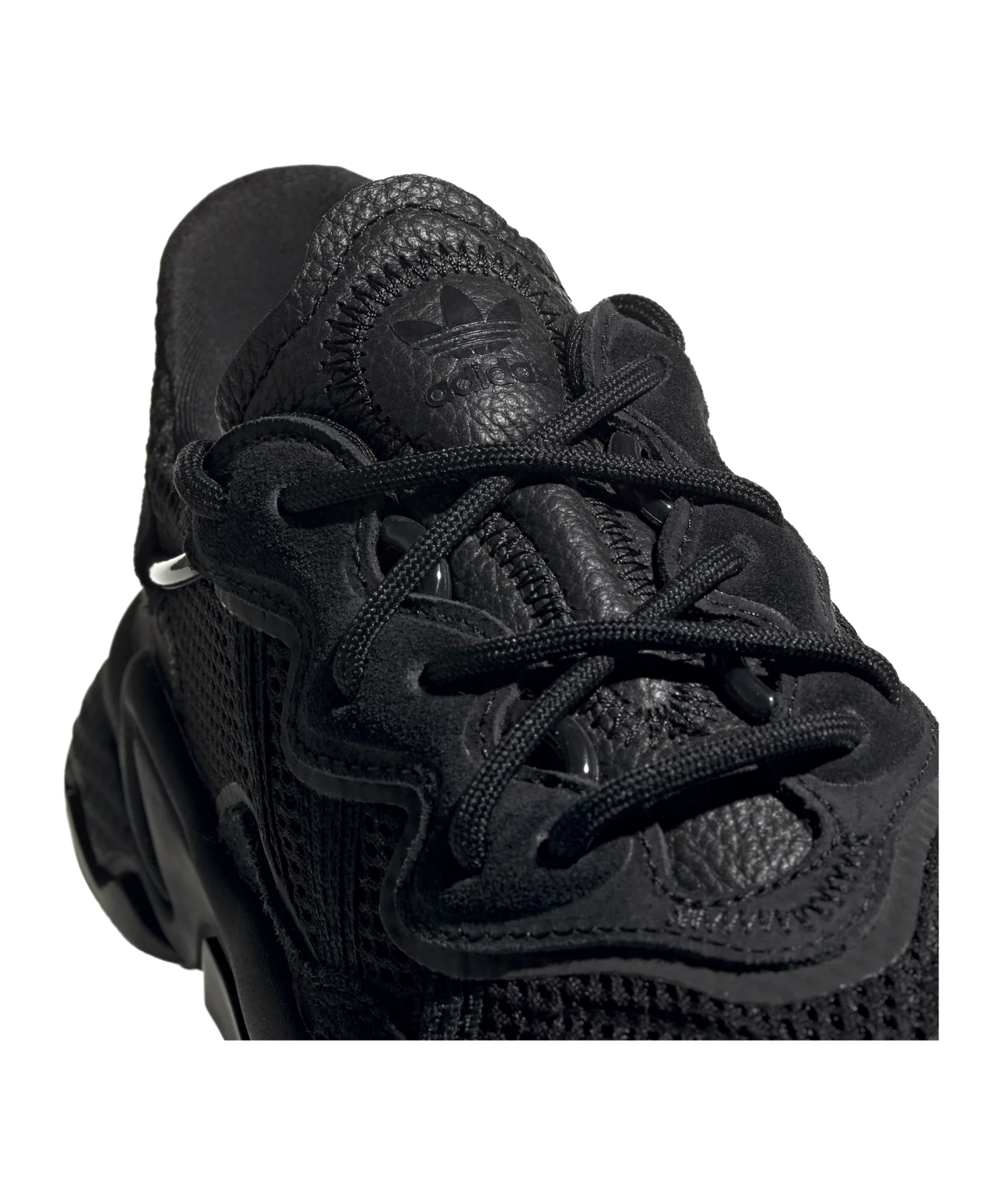 adidas Originals OZWEEGO Shoes Black