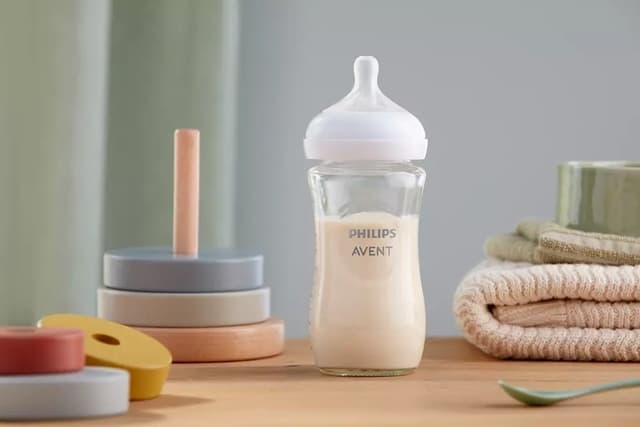 Philips Avent SCY933/01 Natural Response-sutteflaske af glas, 240 ml