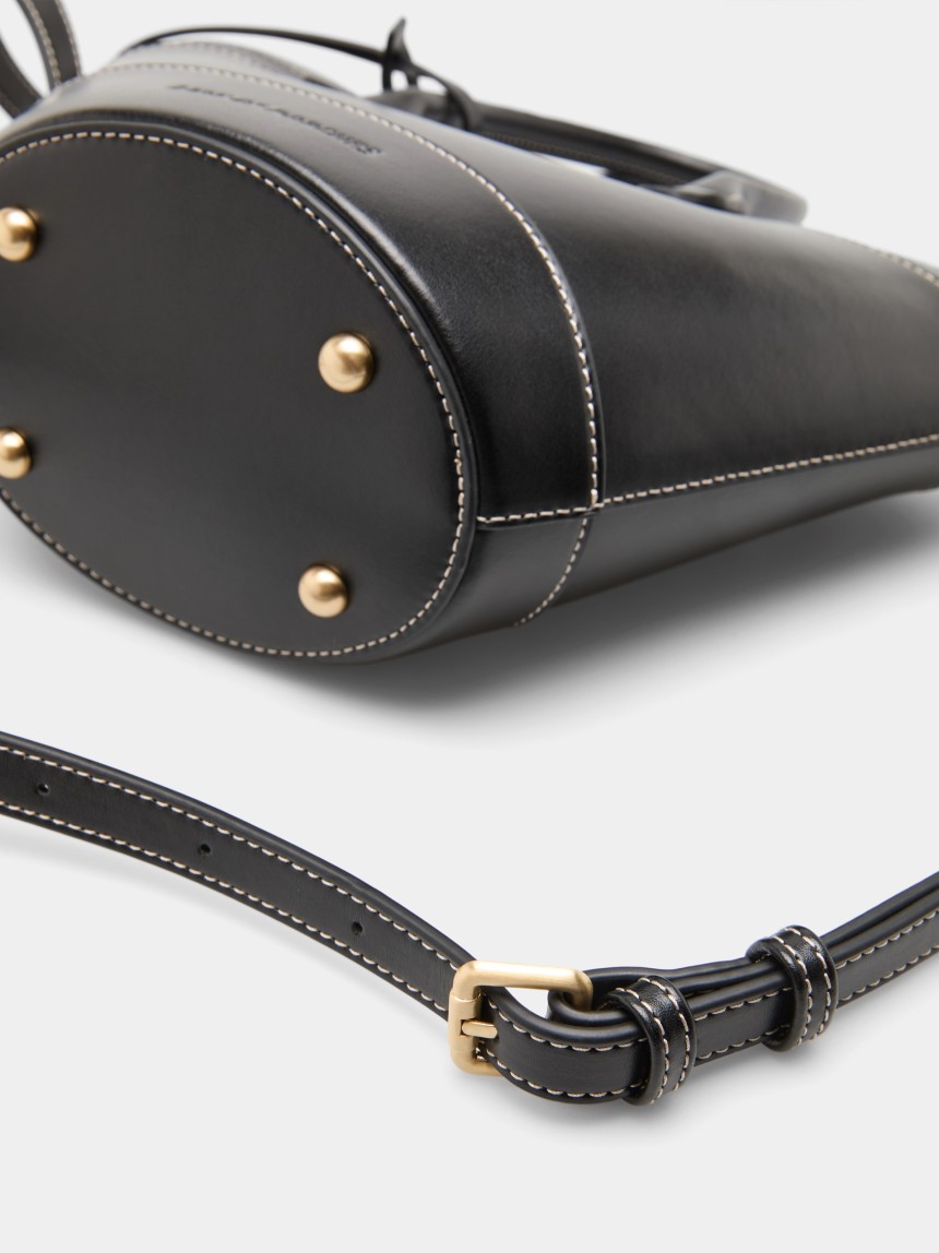 Mala bucket com charm