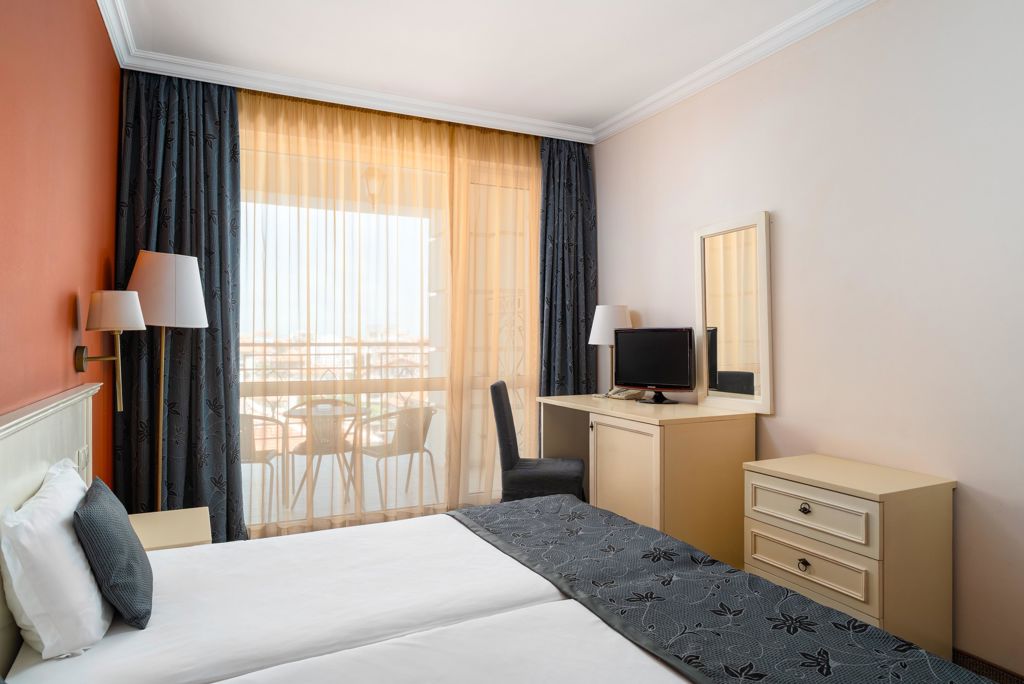Festa Pomorie Halfpension - Hotel