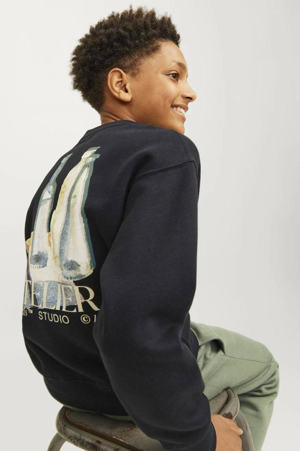 JACK & JONES sweater JORBROOKLYN met backprint zwart