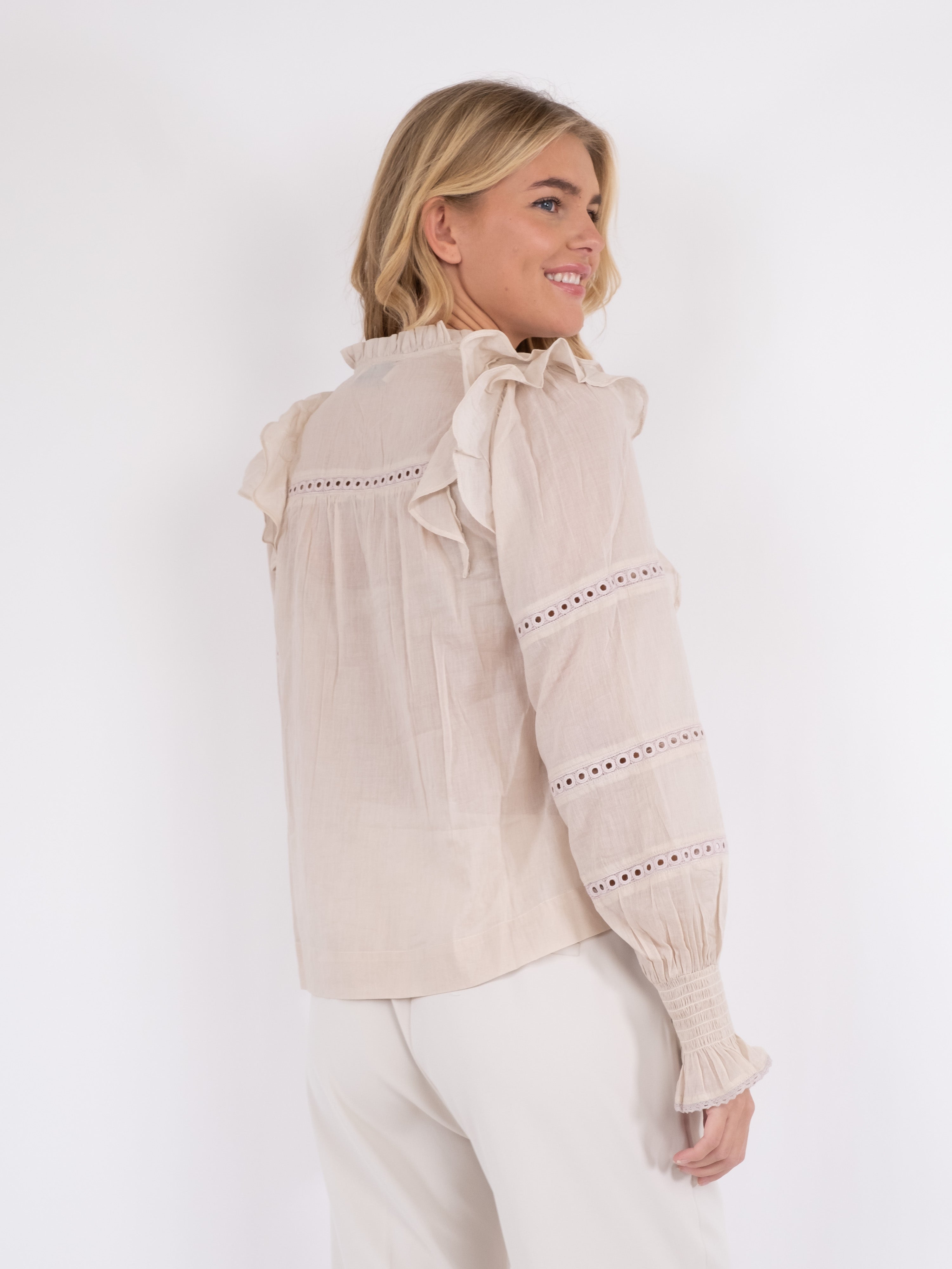 Neo Noir  Aurika S Voile bluse - Sand