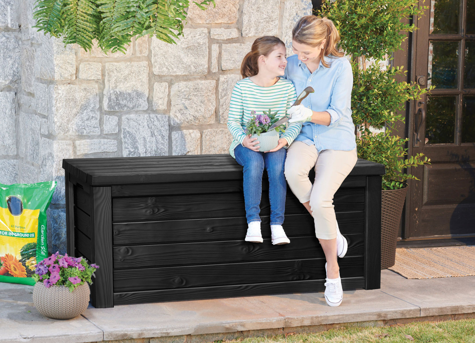 Keter XXL-Gartentruhe Eastwood 570L Anthrazit