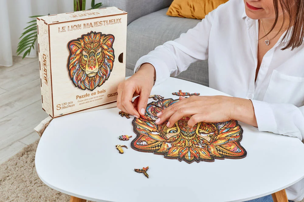 LE LION MAJESTUEUX - PUZZLE EN BOIS
