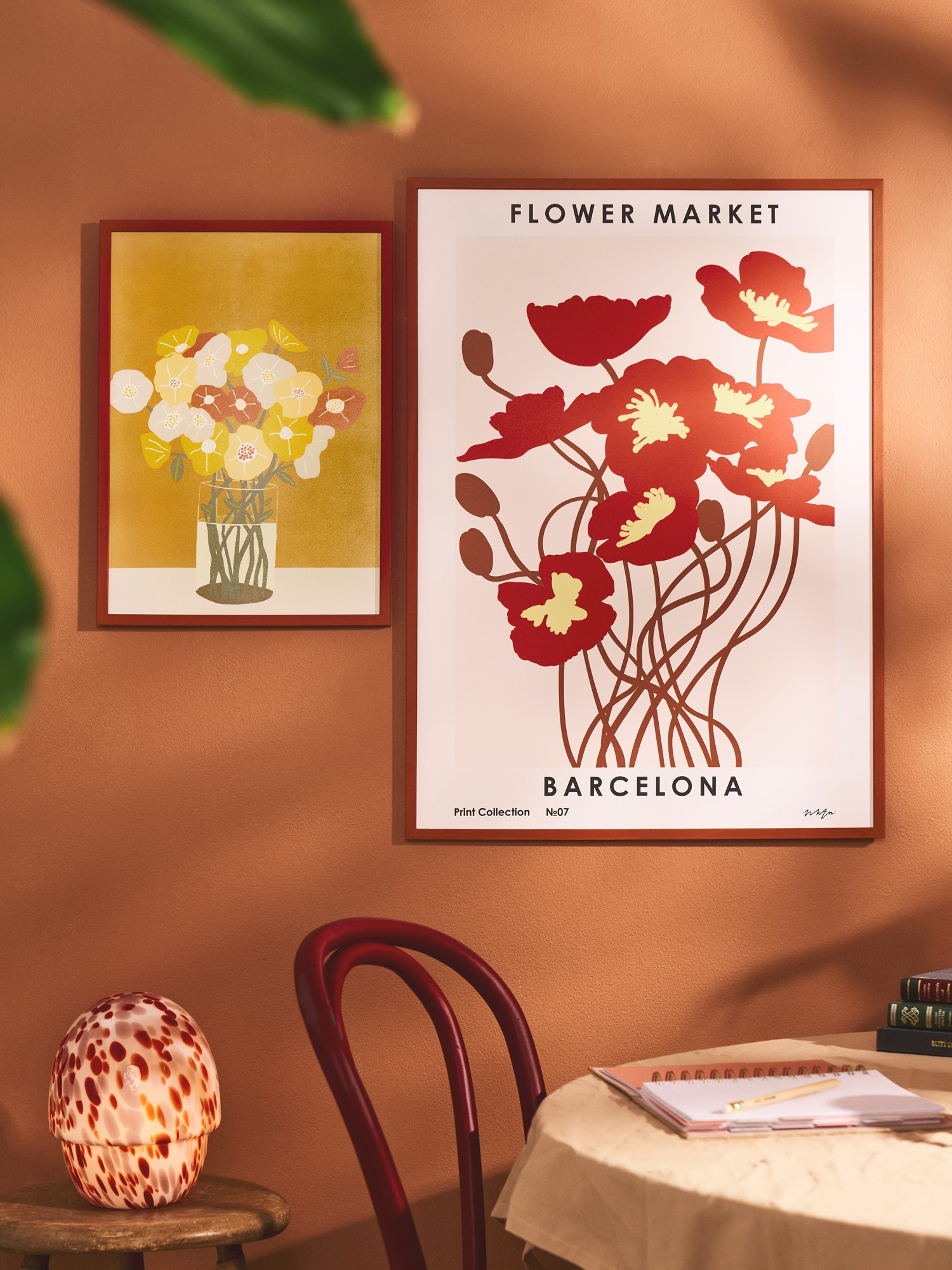 Plakat Flower Market Barcelona 50 x 70 | NKTN. | Terracotta | Poster and Frame