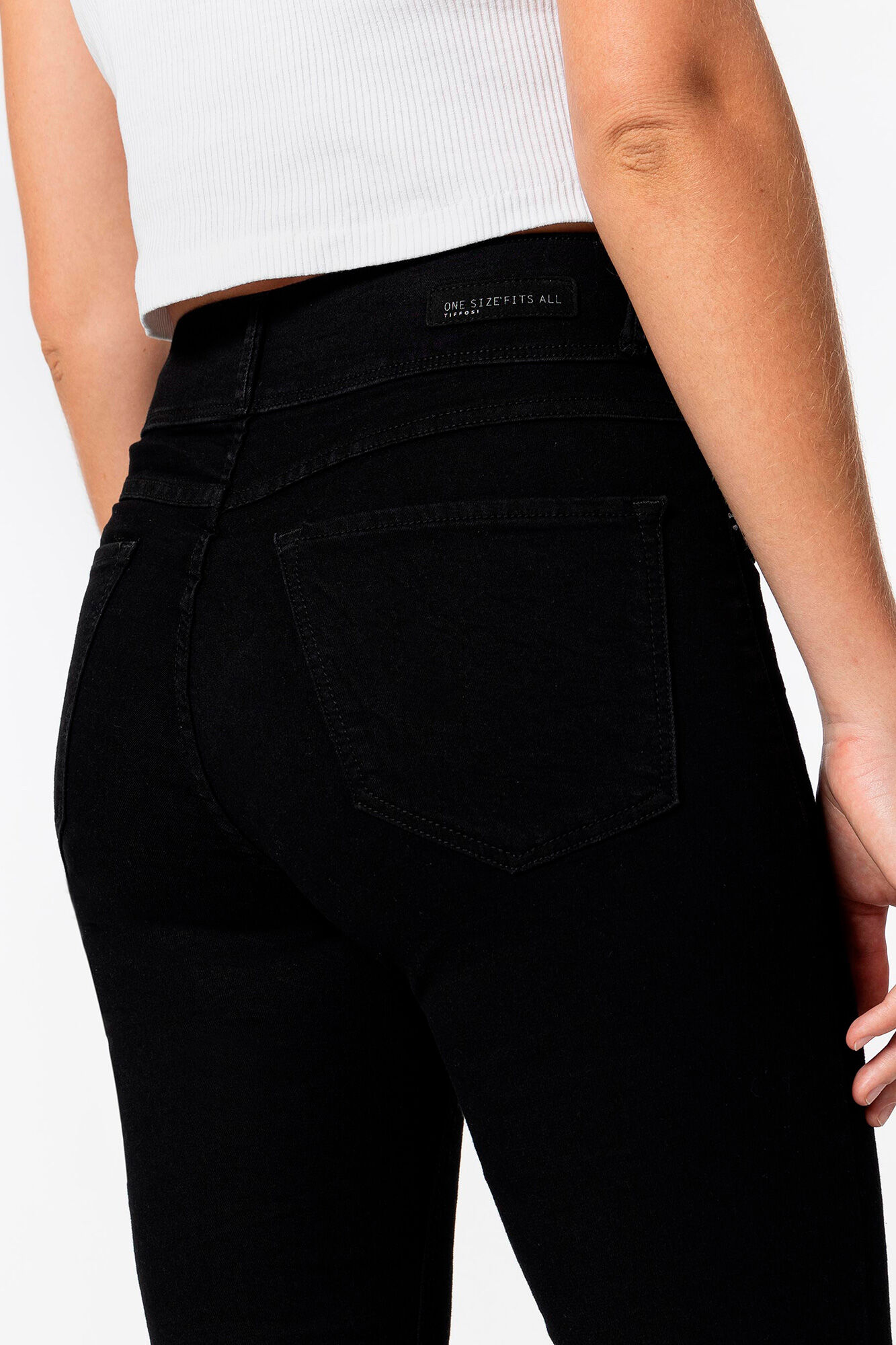 Calça jeans skinny clássica de cintura alta, tamanho único.