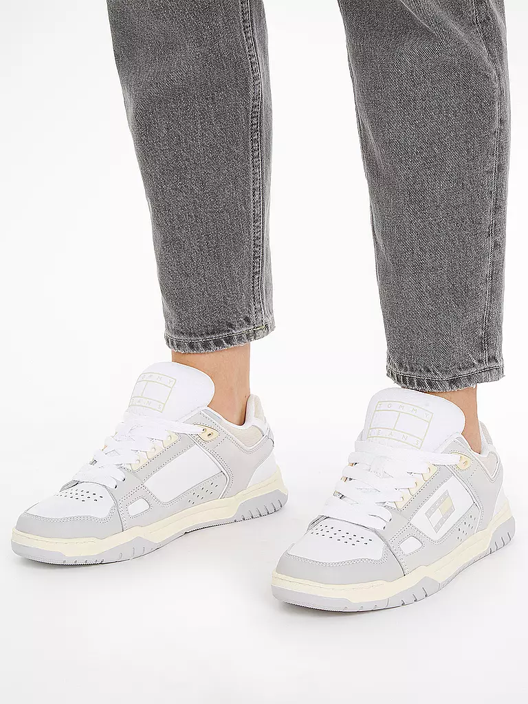 TOMMY JEANS Sneaker hellgrau