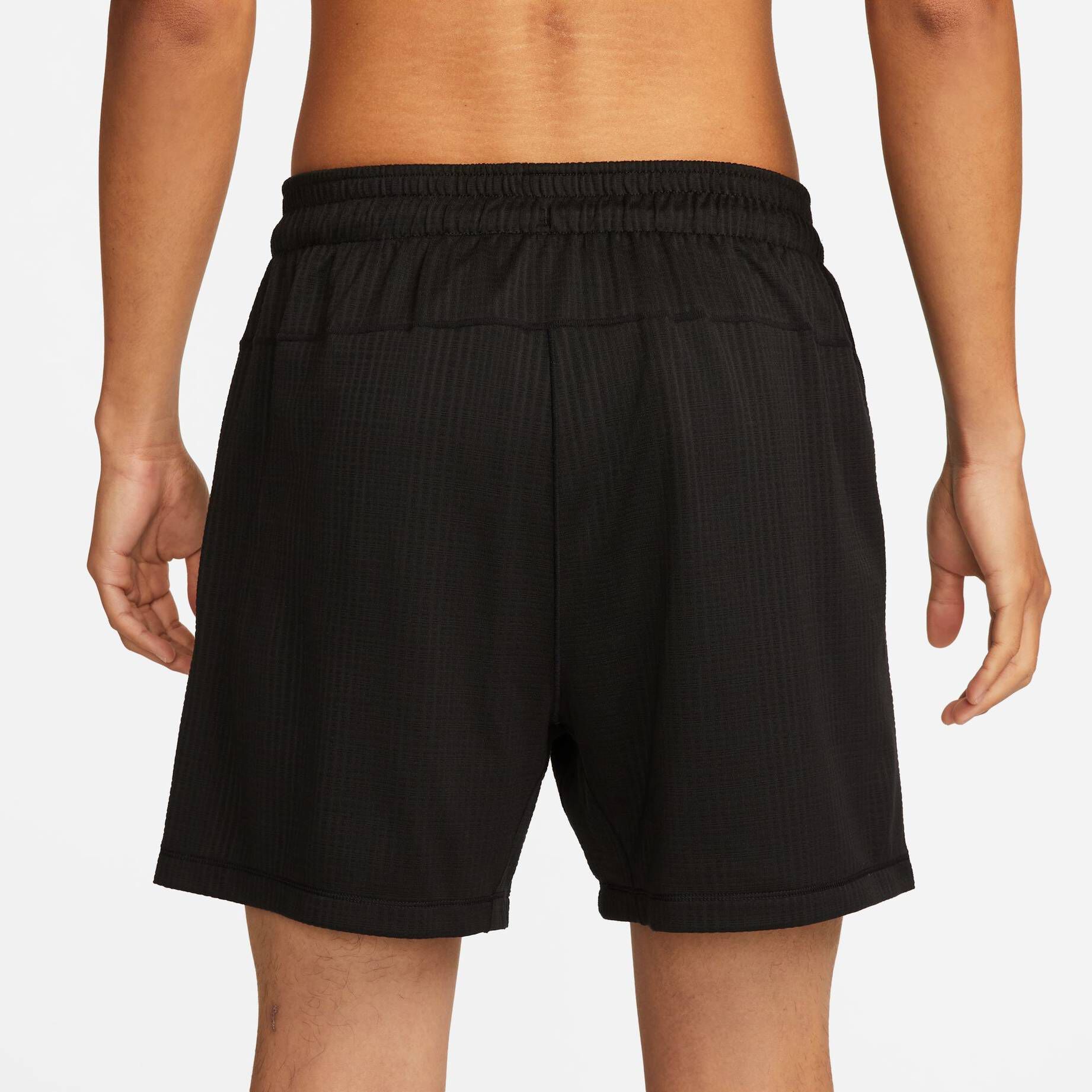 Nike| Herren Yoga Shorts