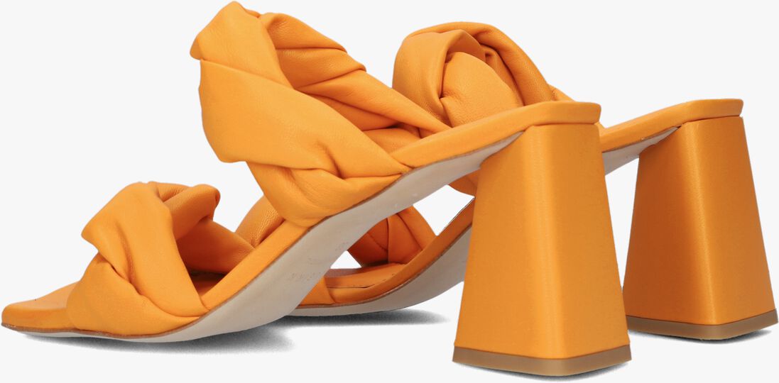 NUBIKK oranje nubikk muiltjes triangle twist