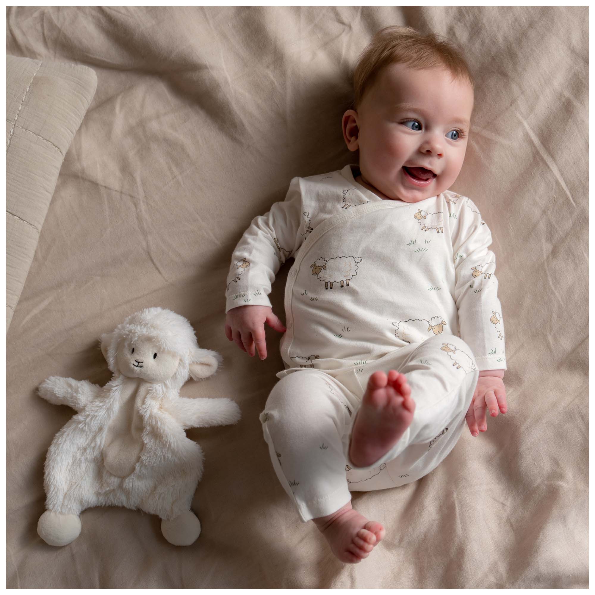 Prénatal baby pyjama Schapen wit