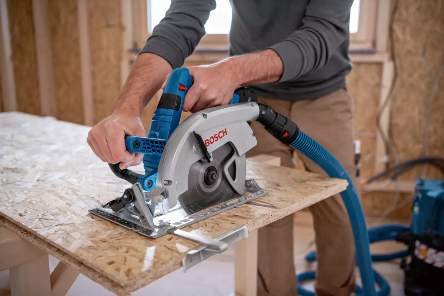 Bosch GKS 18V-70 L 18V Li-ion accu BiTurbo cirkelzaag set (2x 5.5Ah)- 190 mm - koolborstelloos - 06016B9002