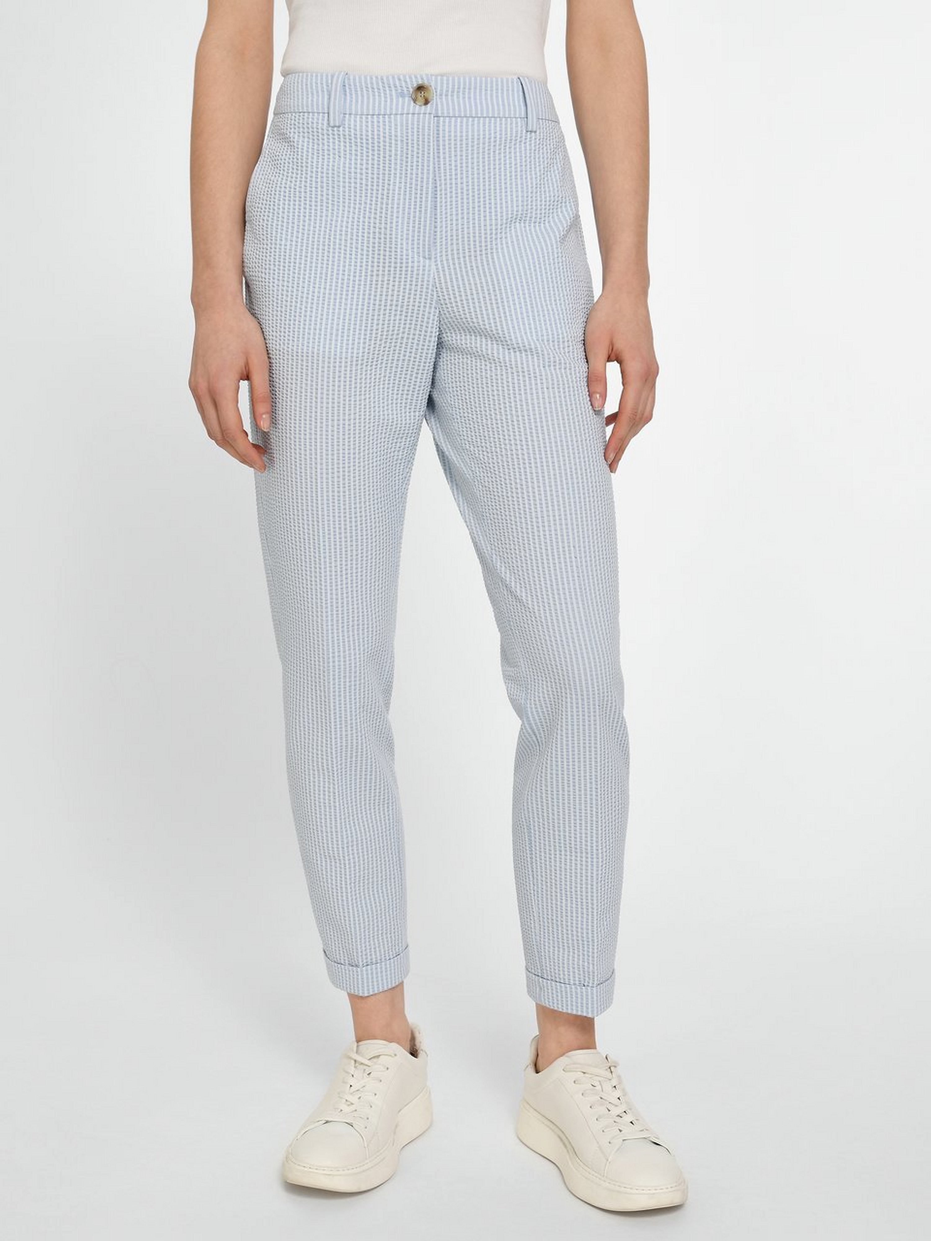 Hose Tachinoa