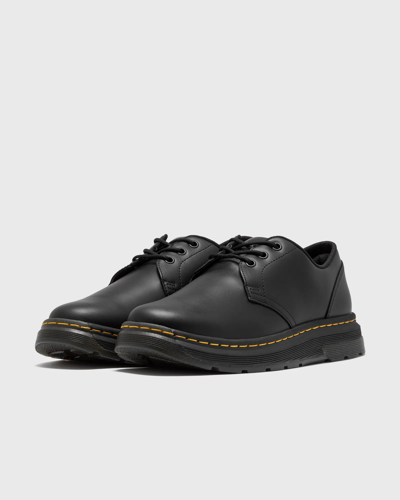 Dr. Martens Crewson Lo