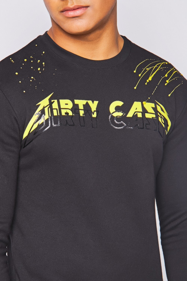Sweat noir taché jaune