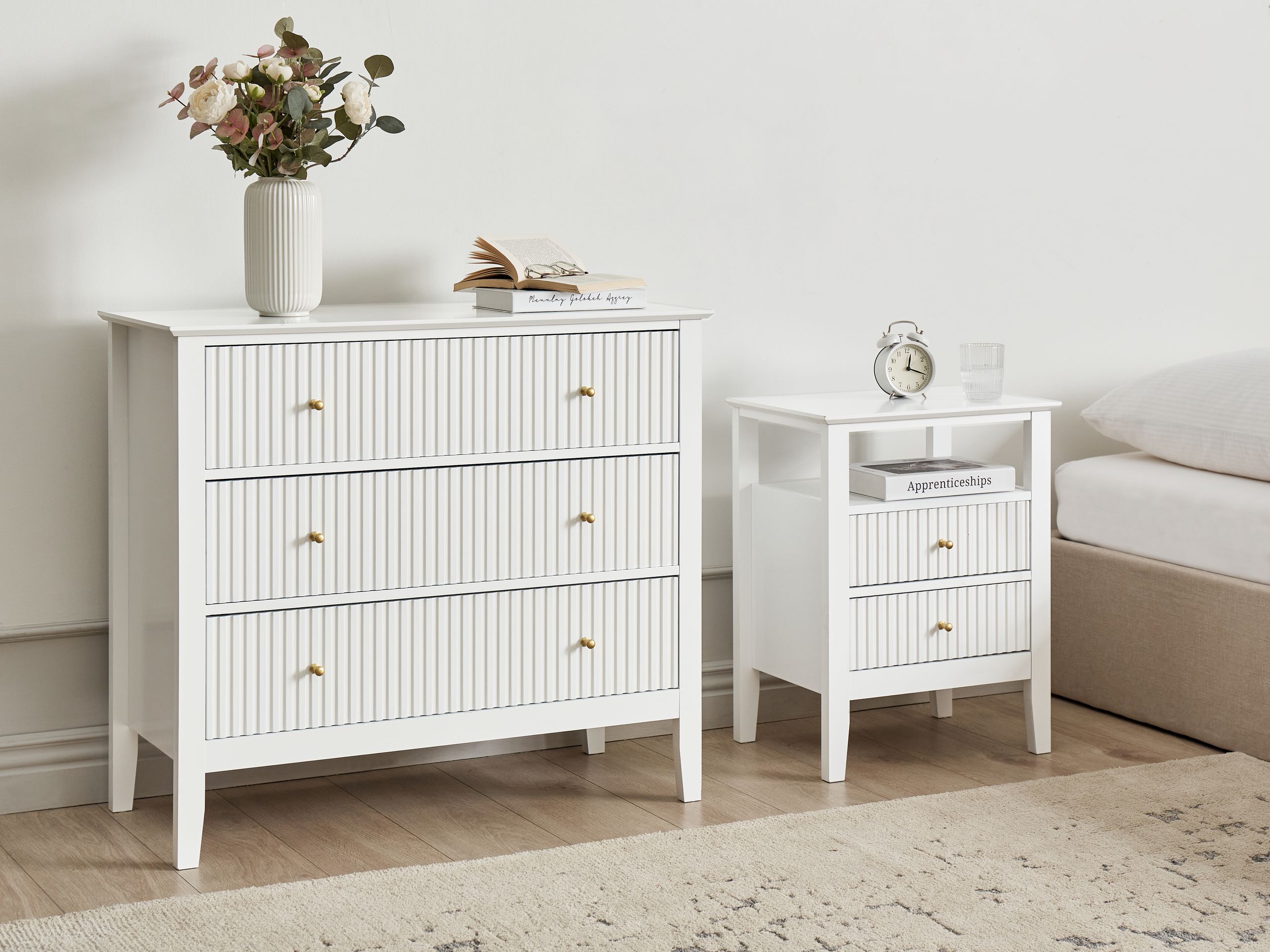 Beliani - ASSISI - Dressoir 3 lades - Wit - MDF
