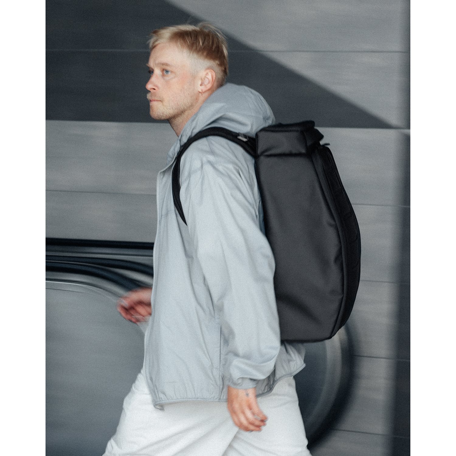 Db Journey Hugger Backpack 30L black out