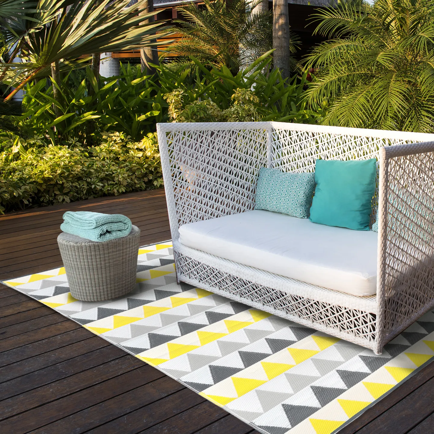 Tapis extérieur SARI triangles gris et jaune 180 x 280 CM