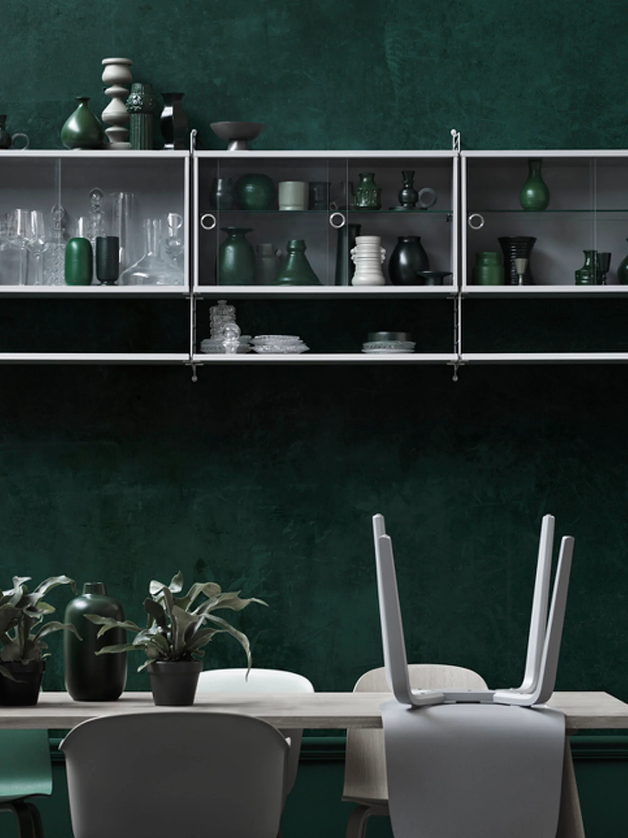Vitrinekast String System met draaideuren van glas, B 78 x D 30 cm
