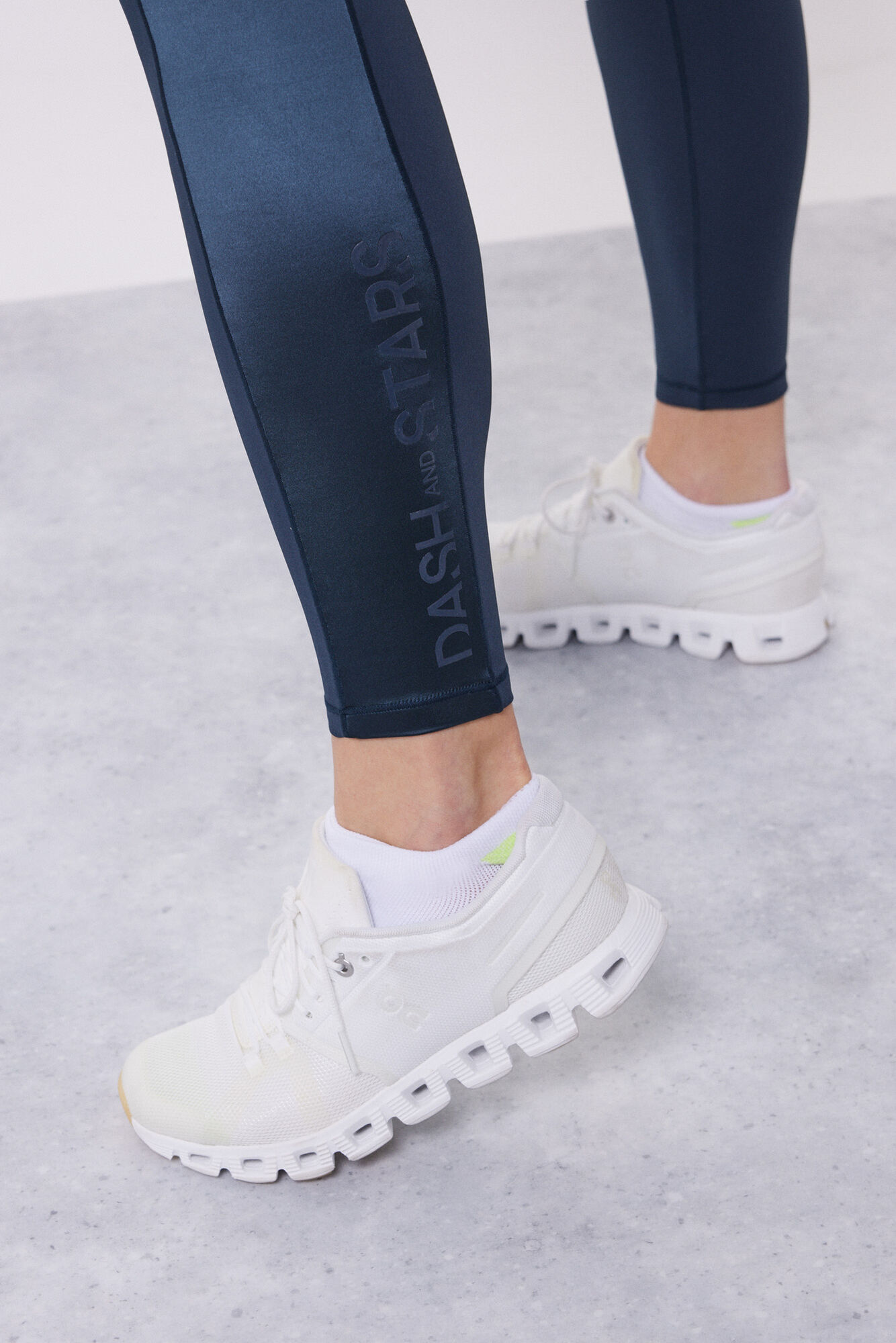 Leggings elásticas 4D com contraste azul
