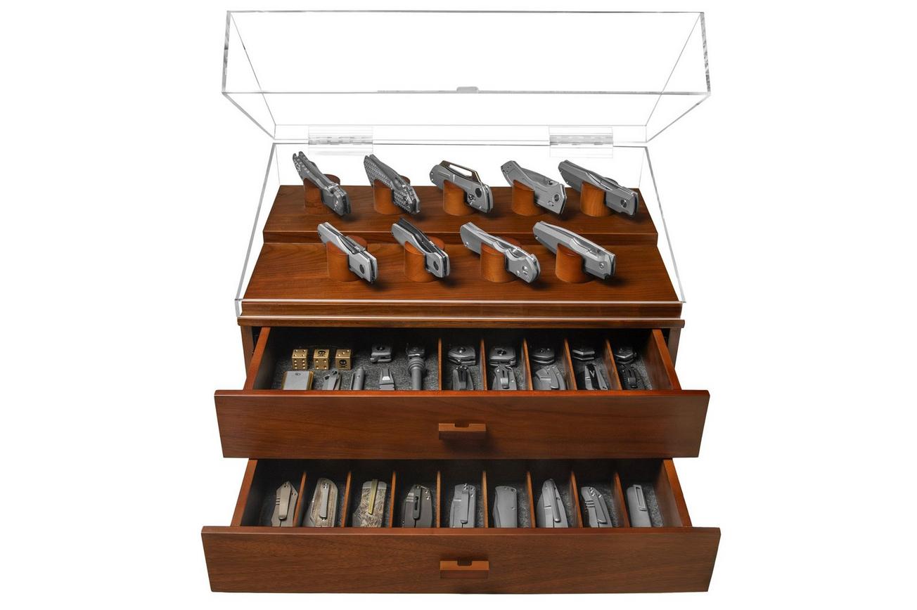 Holme & Hadfield Armada Knife Display Case AD-WT-0992-1 Walnut, zakmessen display voor 50 stuks