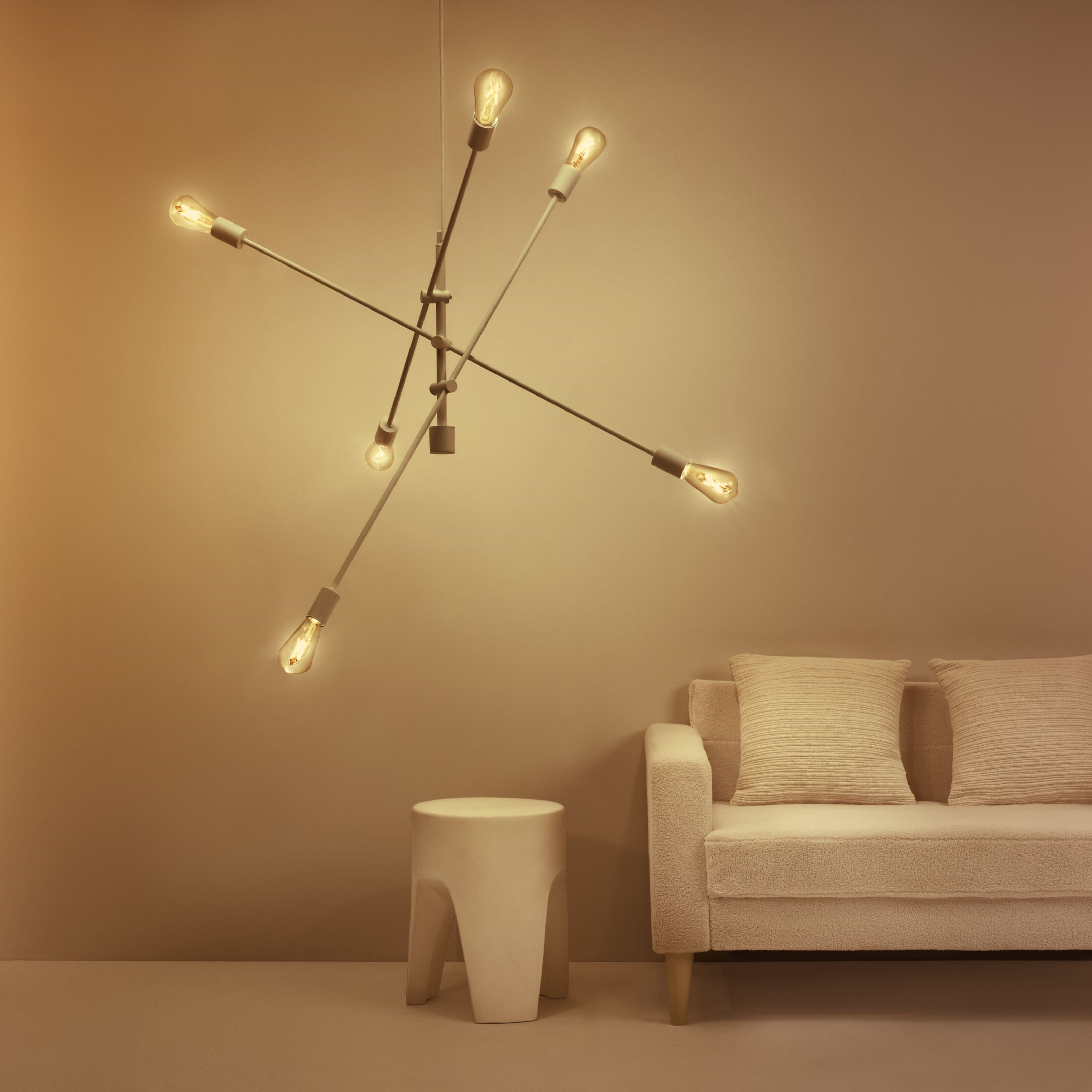 WiZ Clear Filament A60 Smart LED-pære E27 806 lm