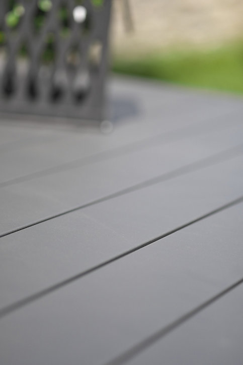 Table de jardin extensible Miami en aluminium coloris gris anthracite L.180/240 x l.100 x H.77 cm