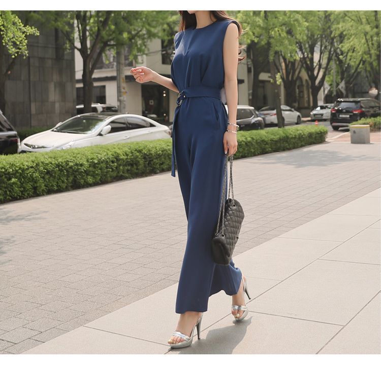 Arabesquito - Mouwloze jumpsuit met wijde pijpen