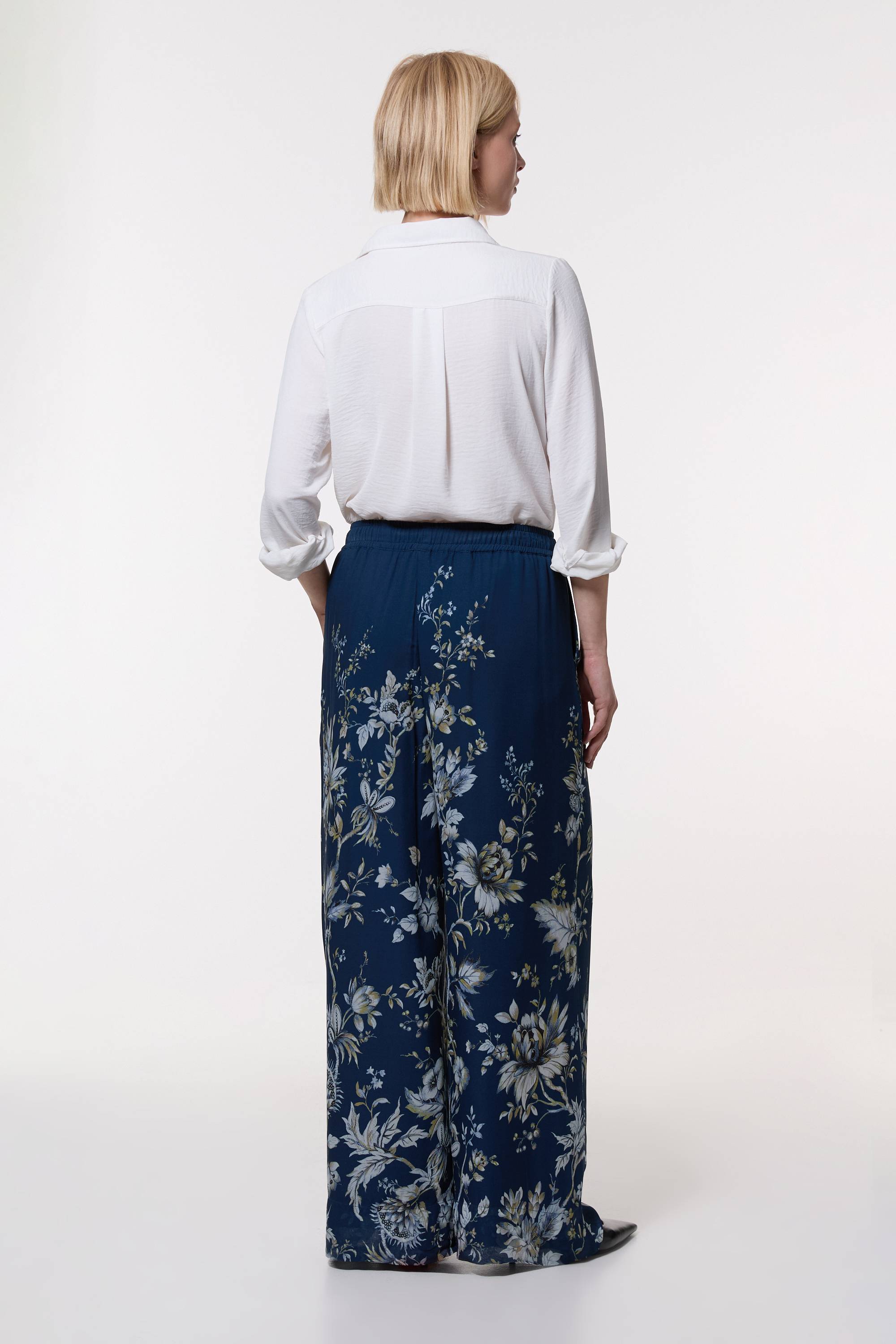 KarenMillen Pantalon ample en viscose tissé à imprimé floral en bordure