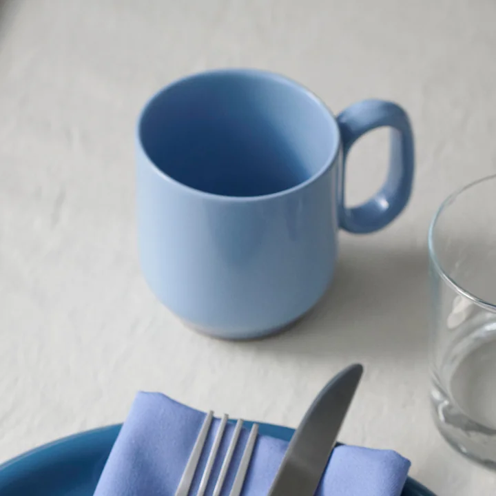 HAY - Barro Becher mit Henkel, hellblau (2er-Set)
