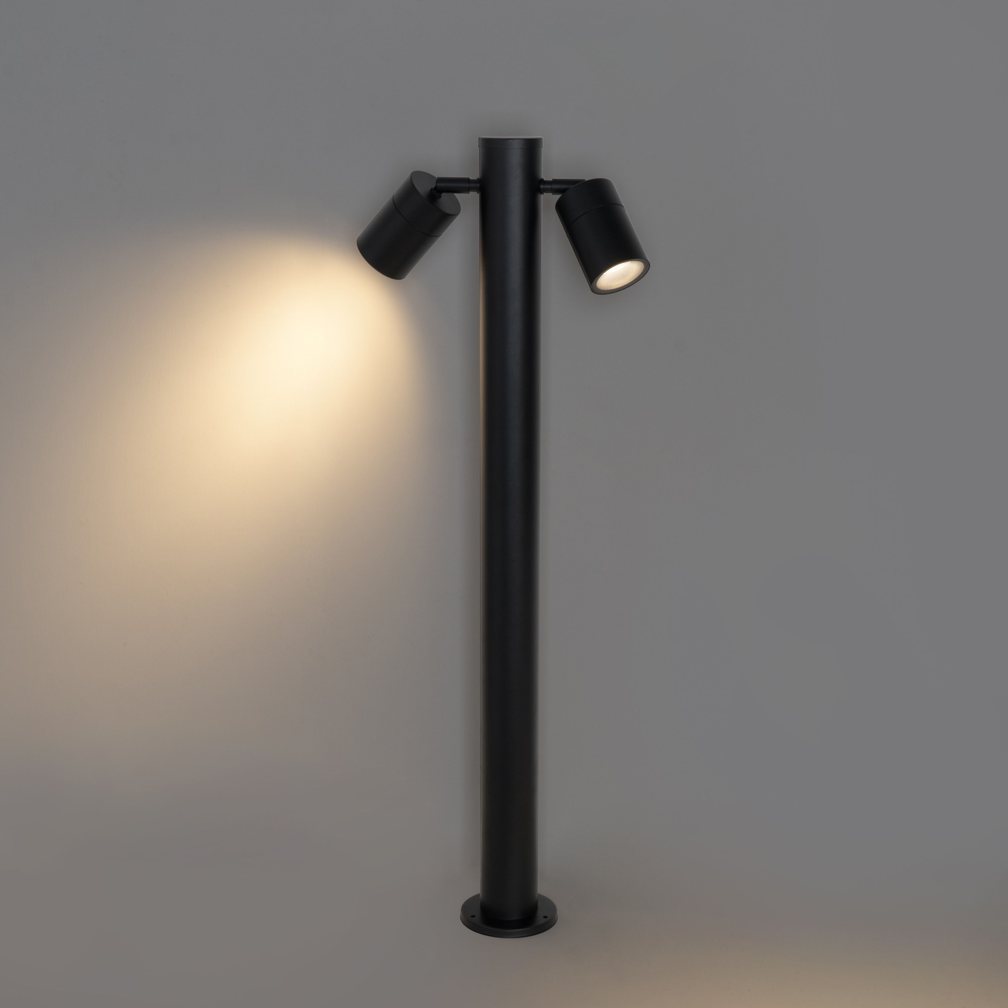 Buitenlamp zwart met grondpin en kabelmof 80cm 2-lichts IP44 - Duo