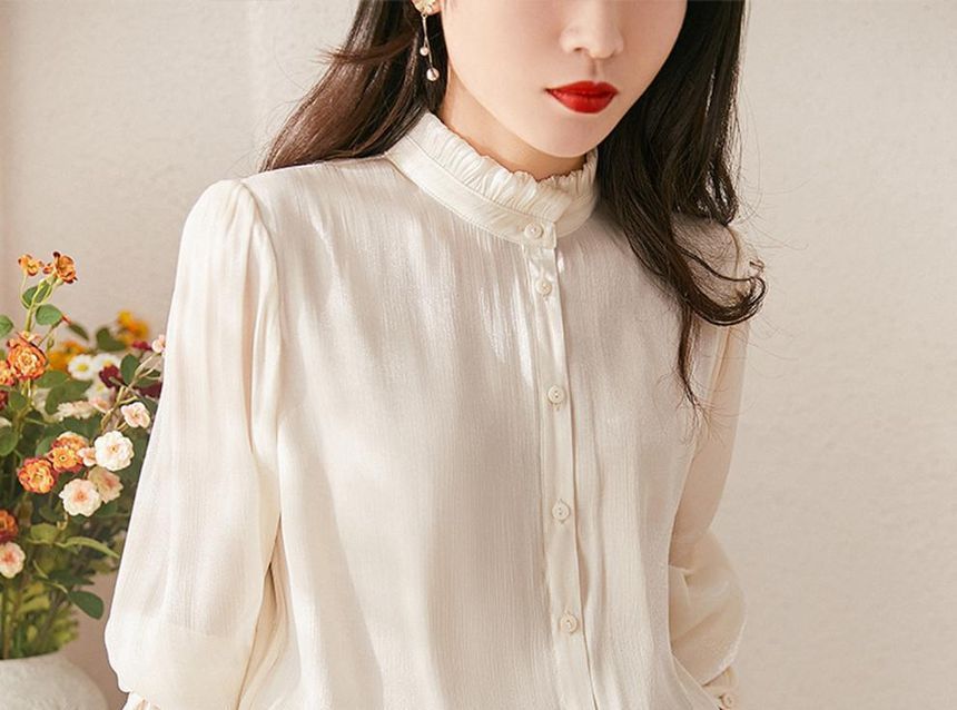 Jeonseon - Blouse met lange mouwen, col en knoopjes