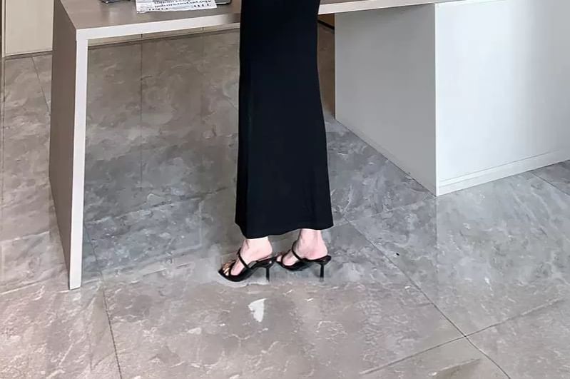 Aurora - Off-Shoulder Maxi-jurk met korte mouwen en effen mantel