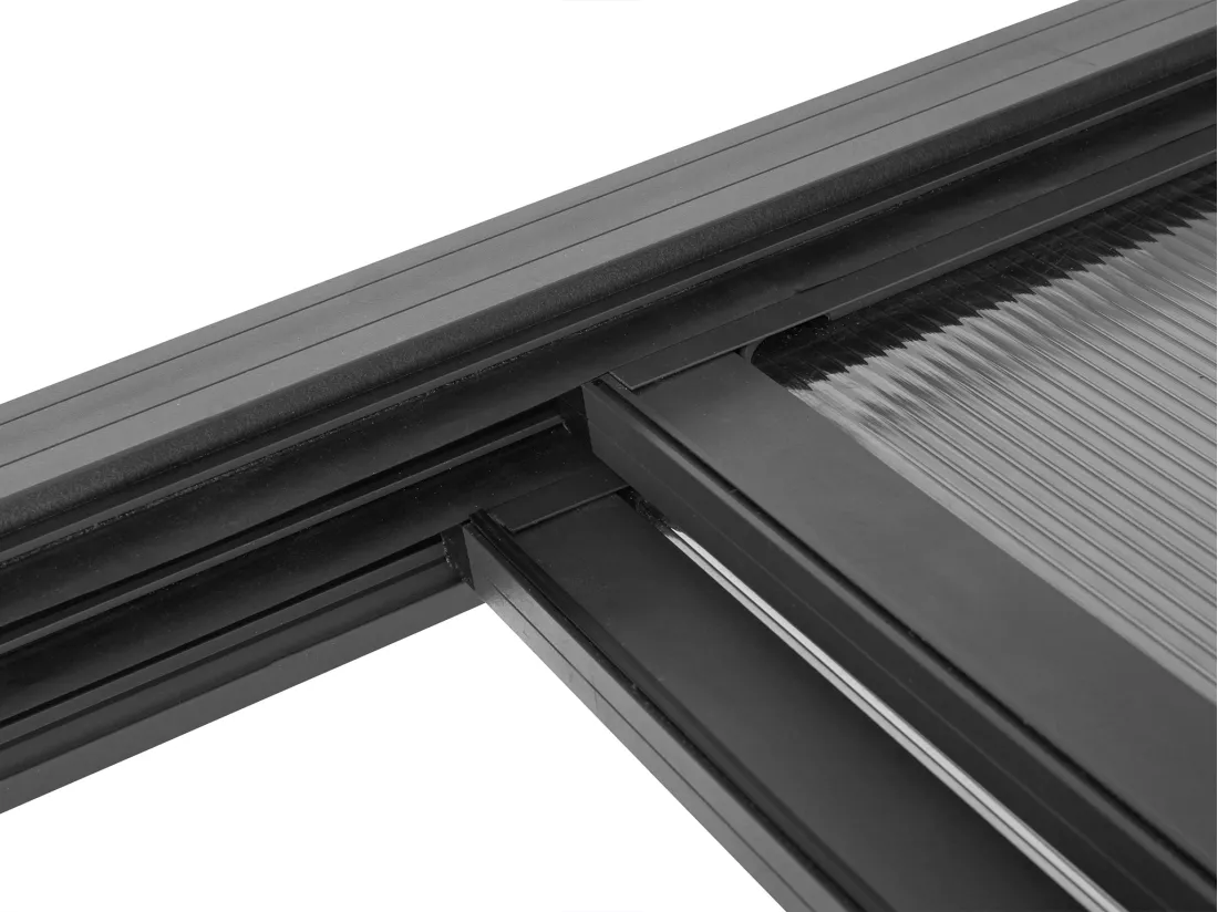 Pergola adossée en aluminium avec toit coulissant - 12m² - anthracite - IZEDA