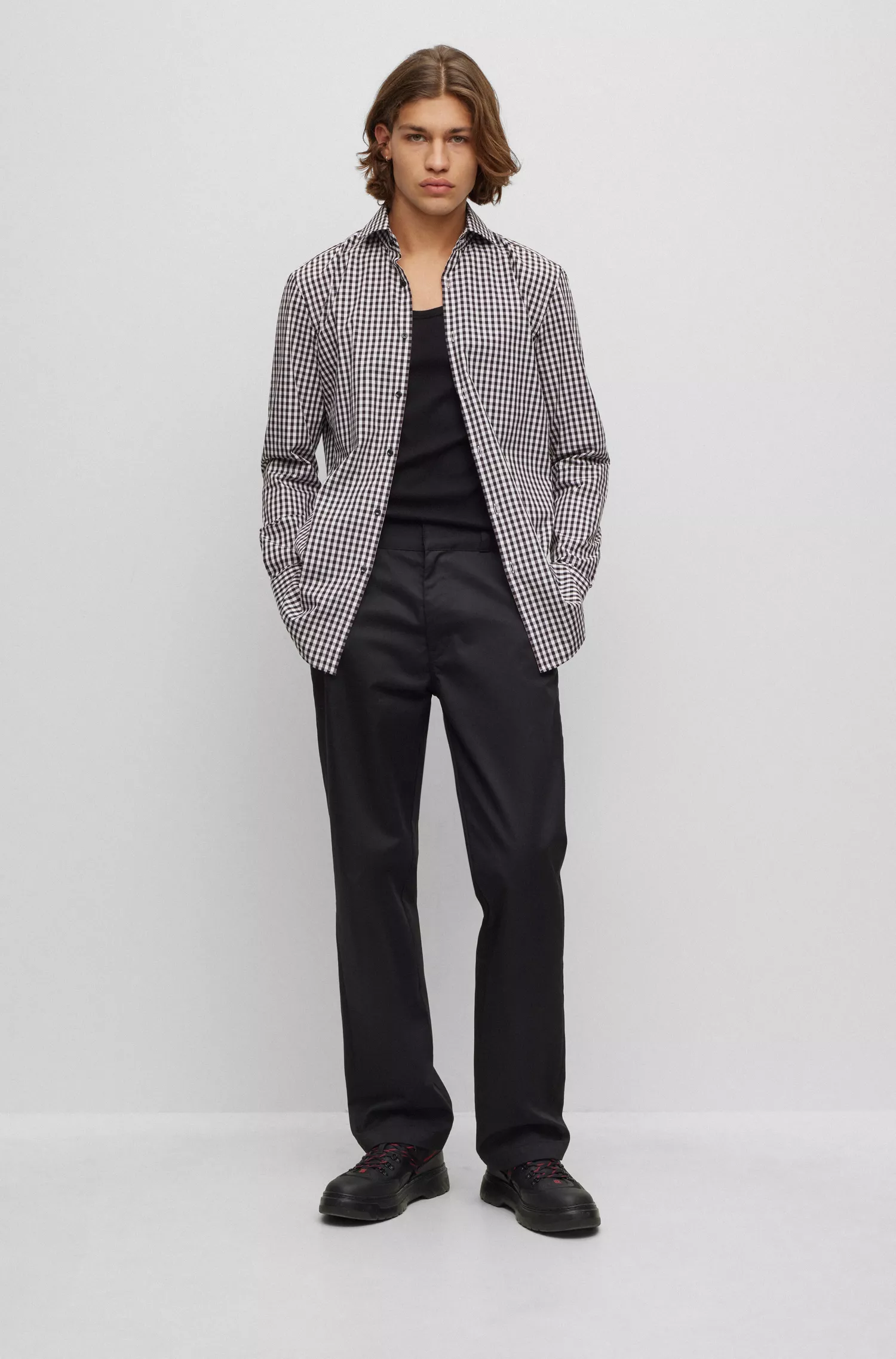 Camisa HUGO vermelha, corte slim, em popeline de algodão xadrez.