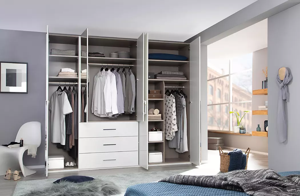 Kleiderschrank Montclar 251 x 223 cm