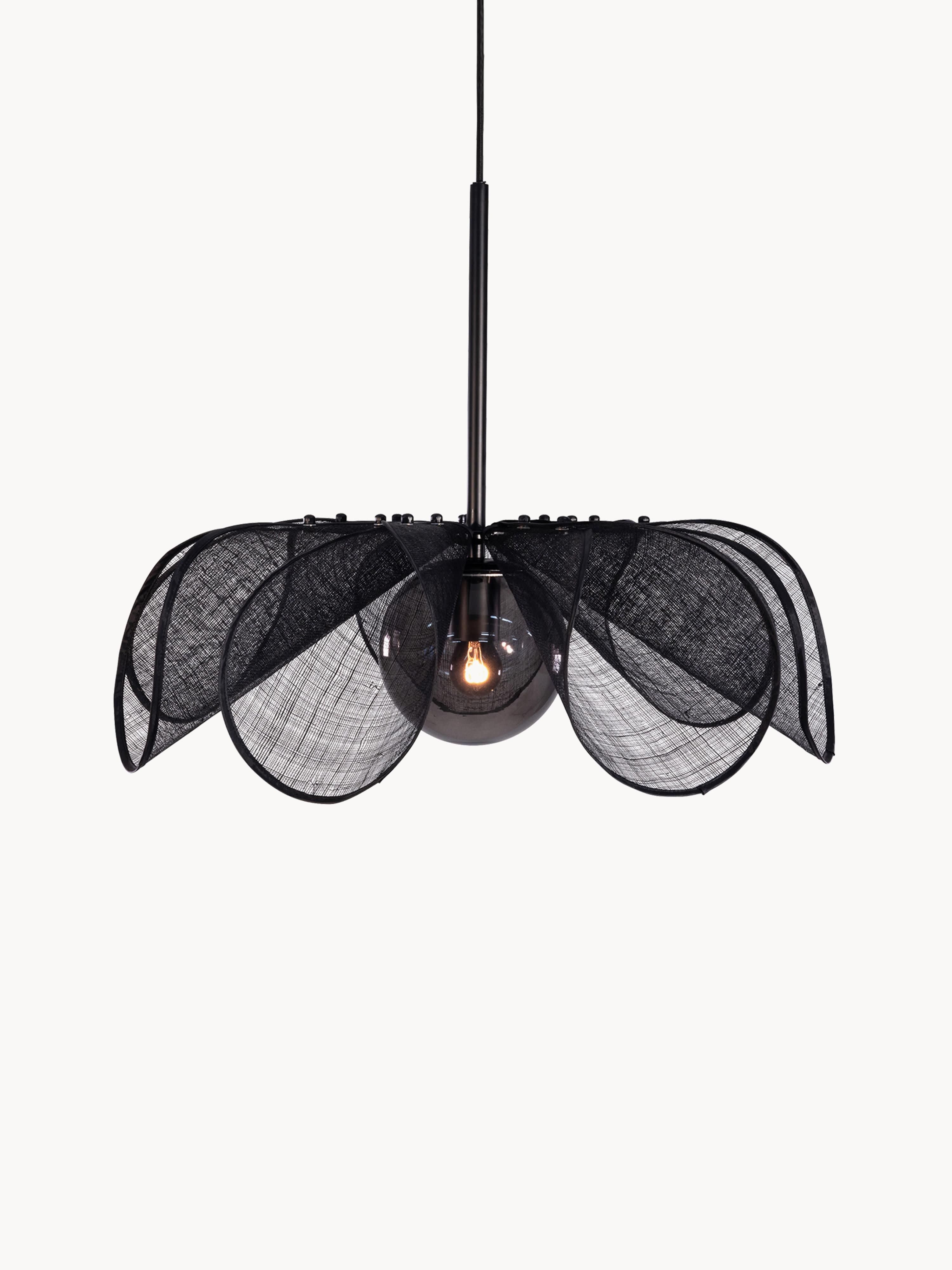 Grote hanglamp Styrka van bananenvezel, in verschillende formaten