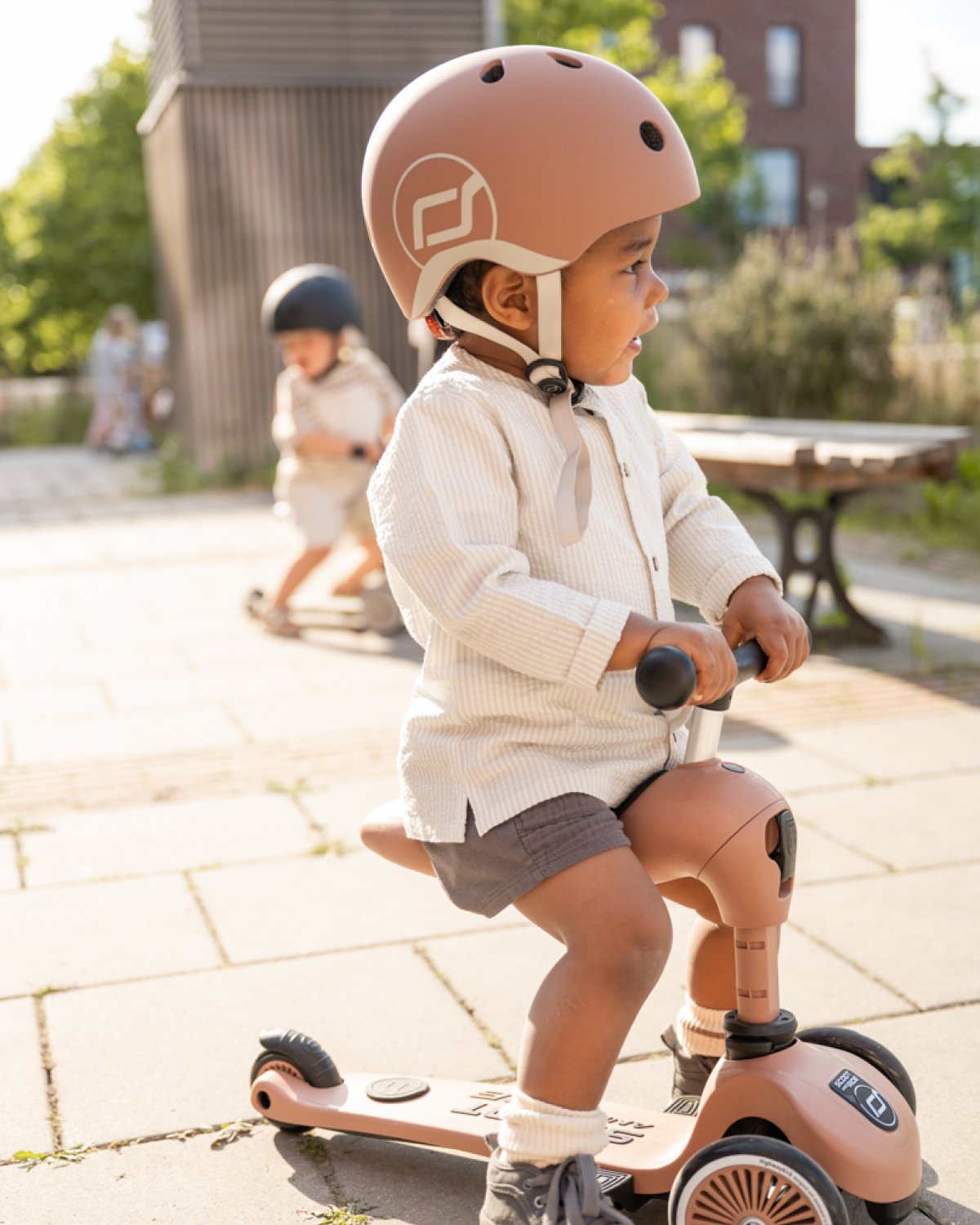 Hjelm Scoot & Ride – Justerbar Hjelm Barn 1-4 år
