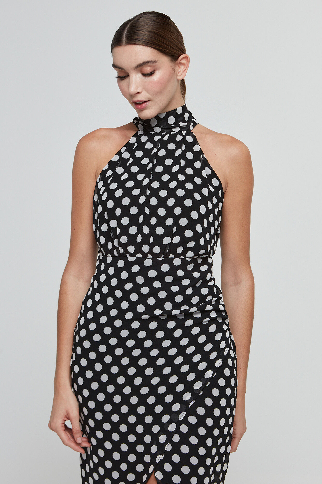 Vestido com decote halter - Preto