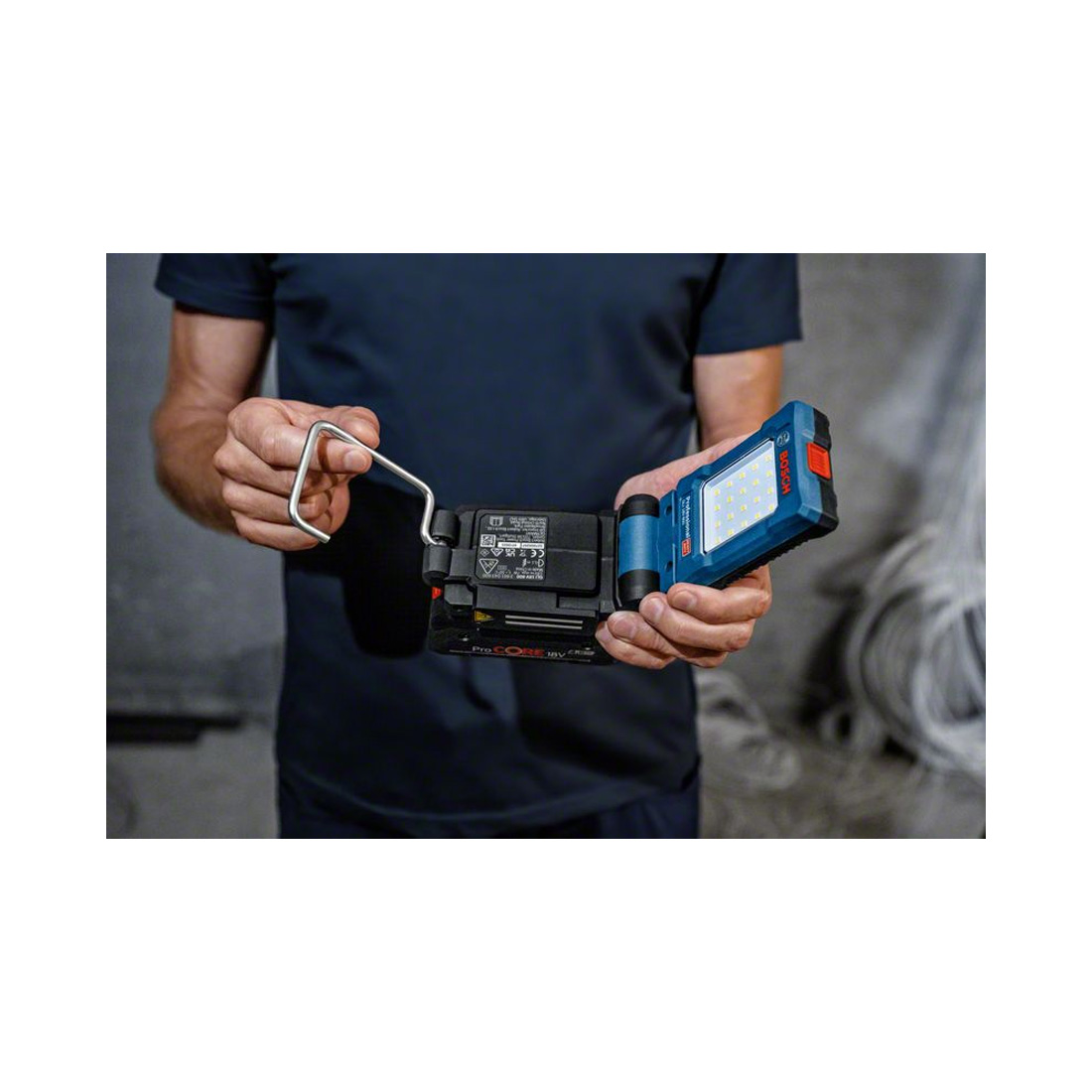 Bosch GLI 18V-800 Akku-Leuchte (0 601 443 600)